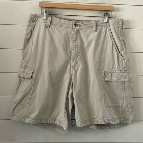 Woolrich Other - Vintage Cargo Woolrich W 36 Leg 8" Y2K 90’s  Shorts Cotton Kahki